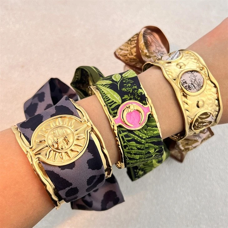 Wide Scarf Moon Accent Cuff suppliers